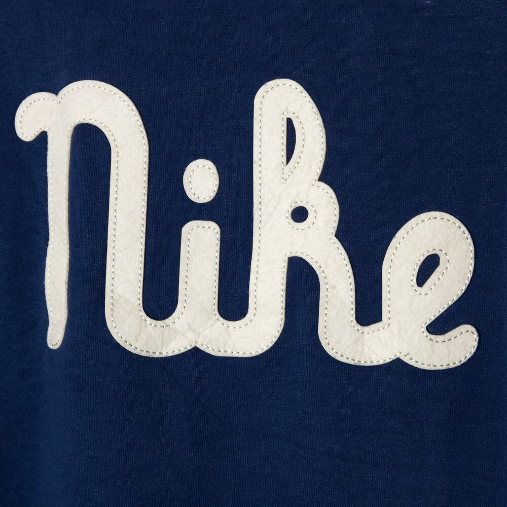Nike Sweatshirt Size L Navy Spellout Crewneck Athleisure Logo Pullover - Picture 6 of 9